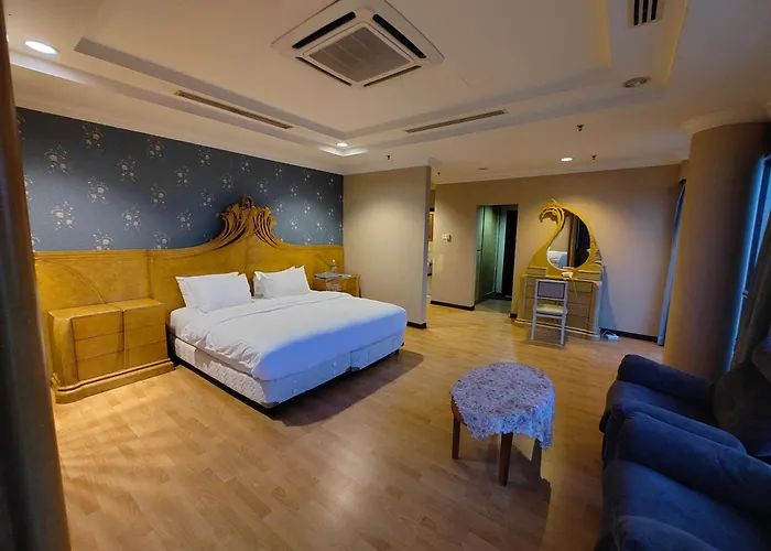 Times Square Services Star Apartment At East Lobby