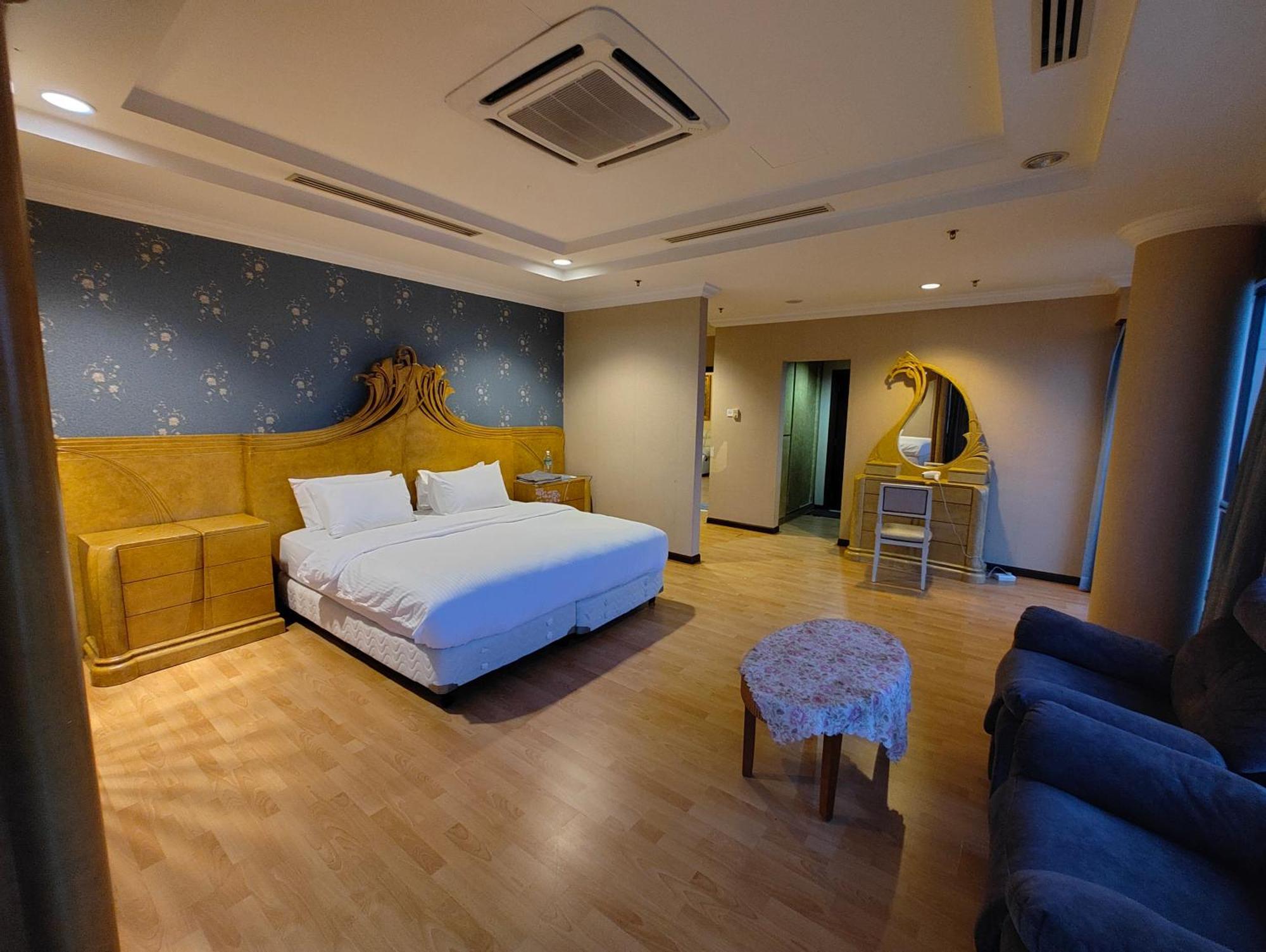 Apartment Times Square Services Star At East Lobby Kuala Lumpur