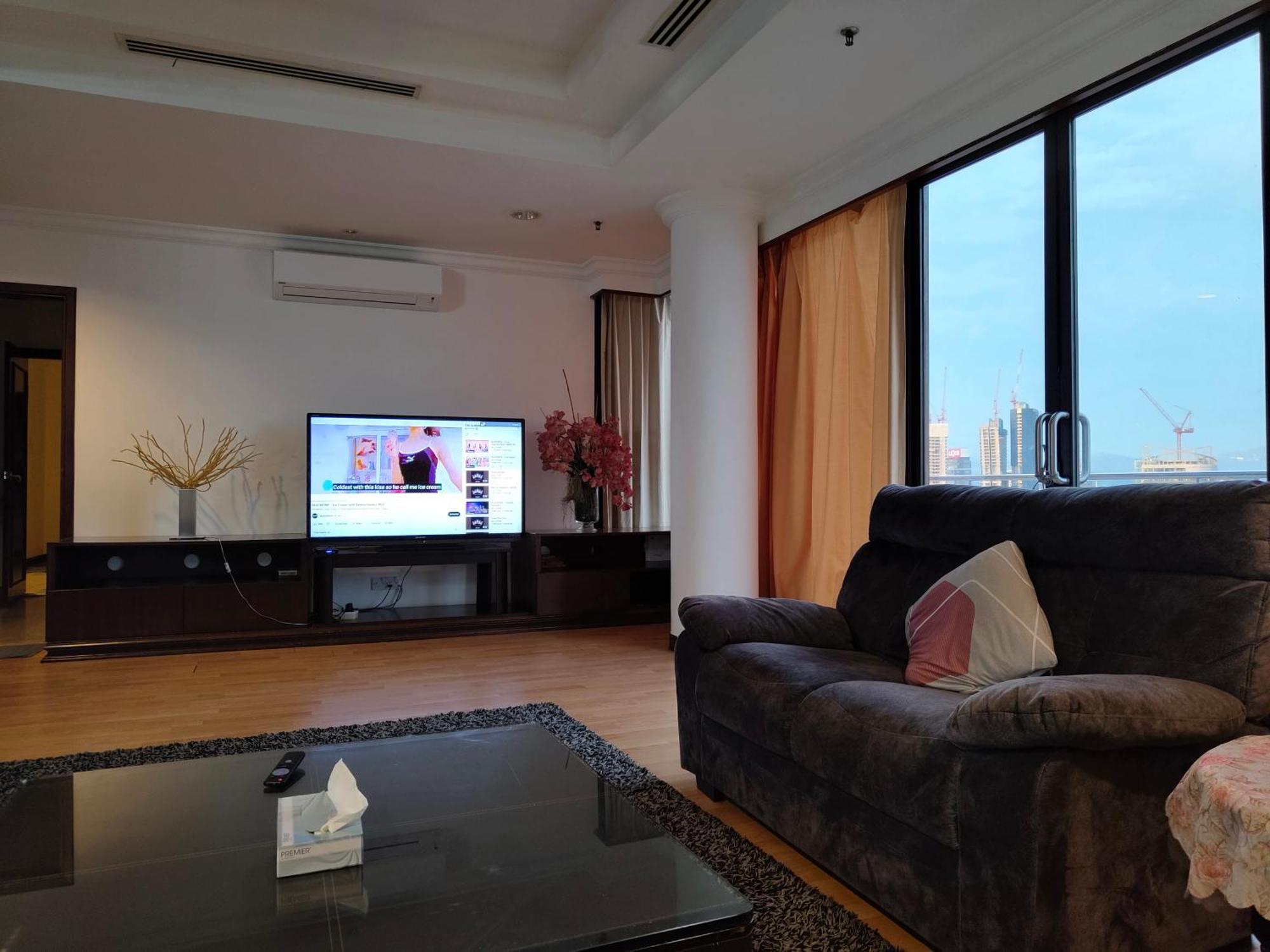 Pangsapuri Times Square Services Star At East Lobby Kuala Lumpur